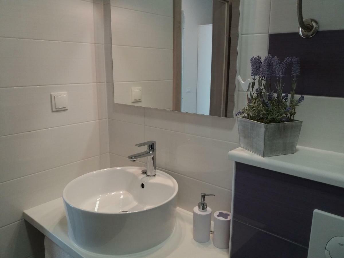 Frapedo Sport Makarska Appartement Buitenkant foto